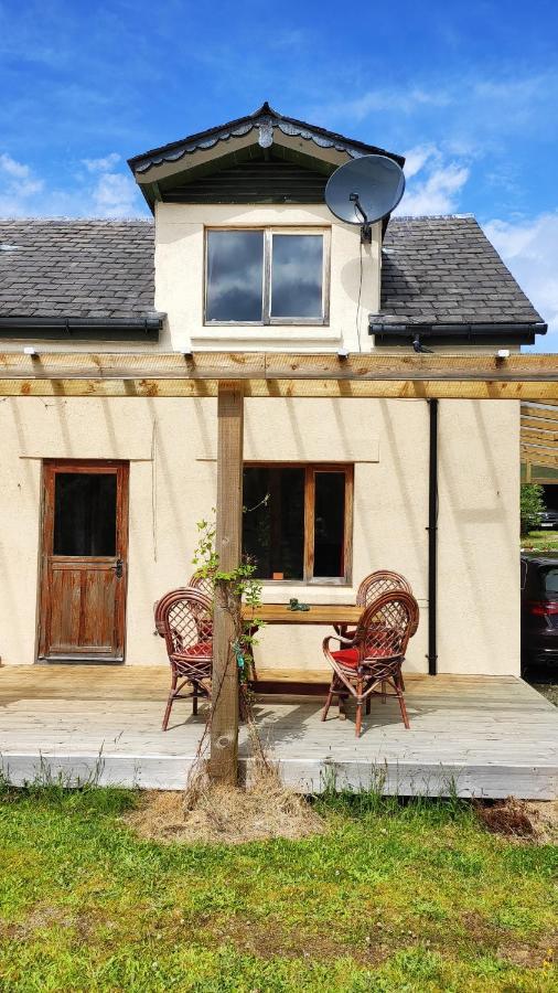 Отель Sunrise House Inverfarigaig Экстерьер фото