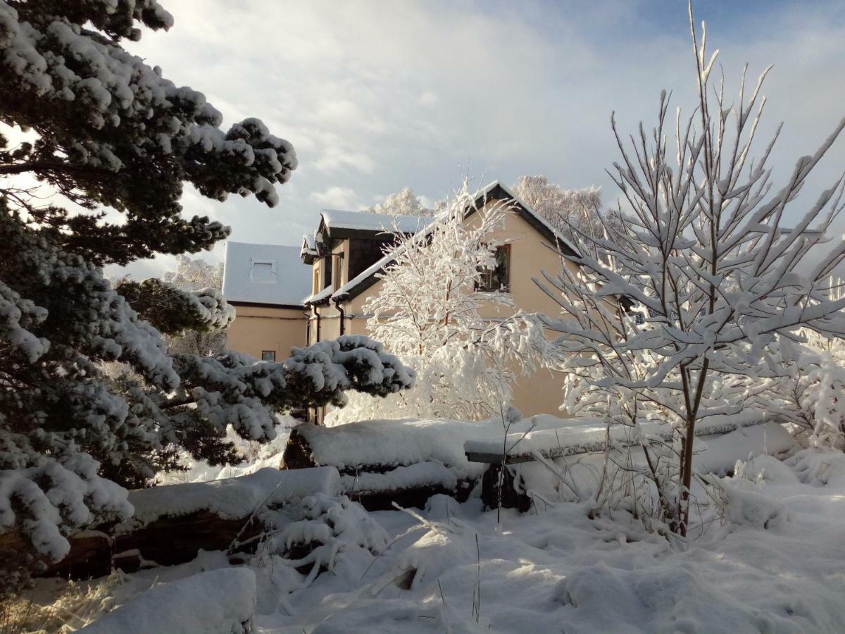 Отель Sunrise House Inverfarigaig Экстерьер фото